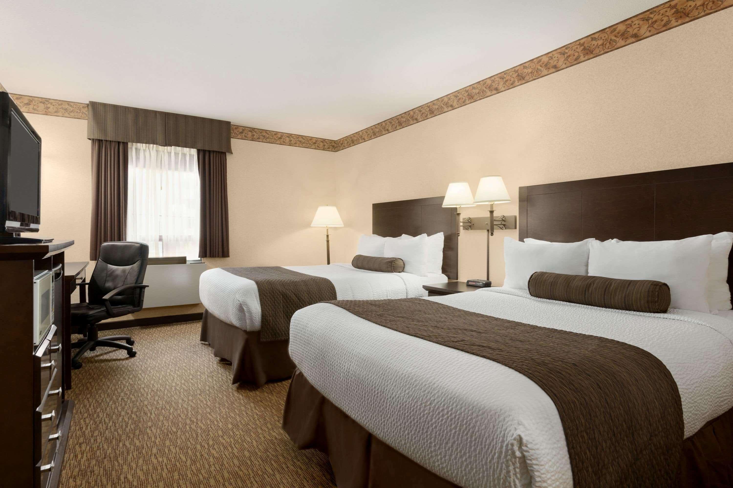 Days Inn & Suites By Wyndham Sault Ste. Marie On Exterior foto